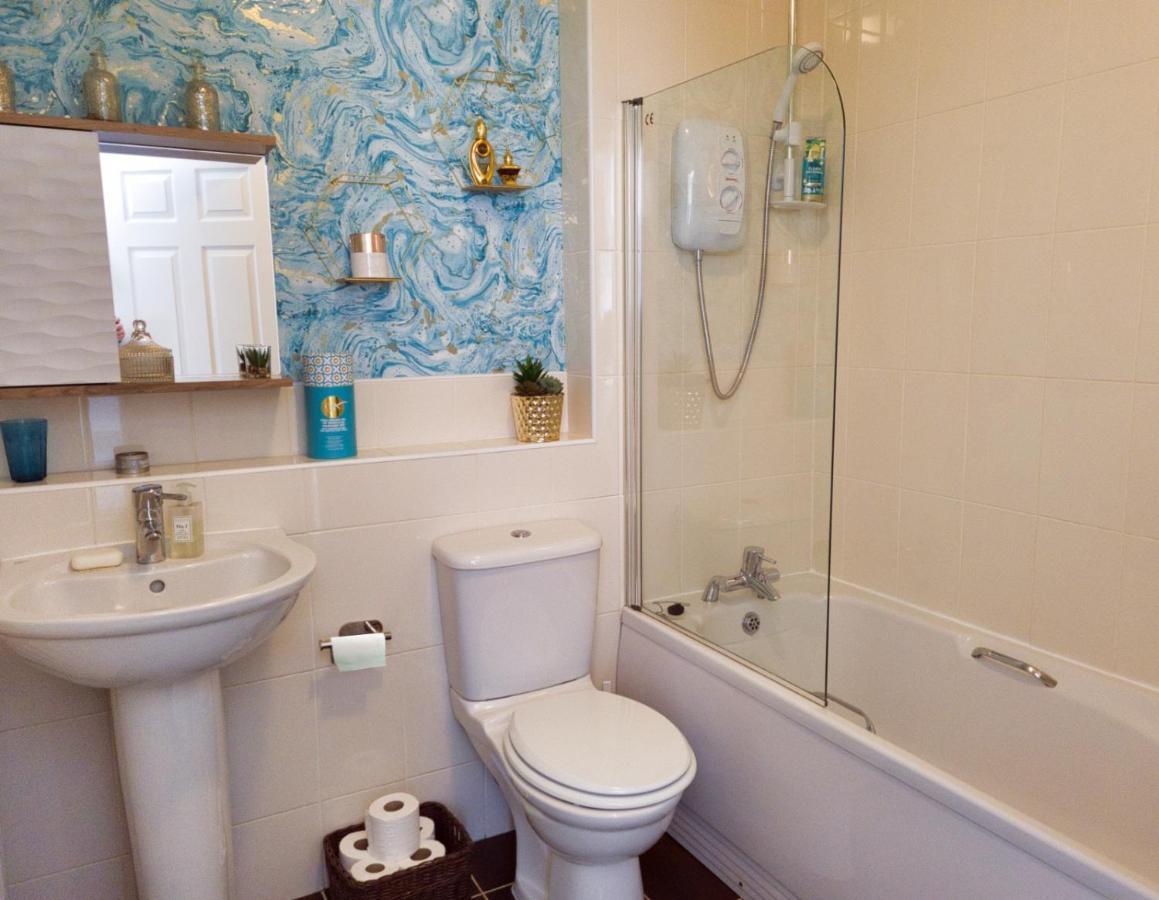 The Heathers - Near Beach & Free Golf Bag & Clubs. Apartment Maybole Bagian luar foto